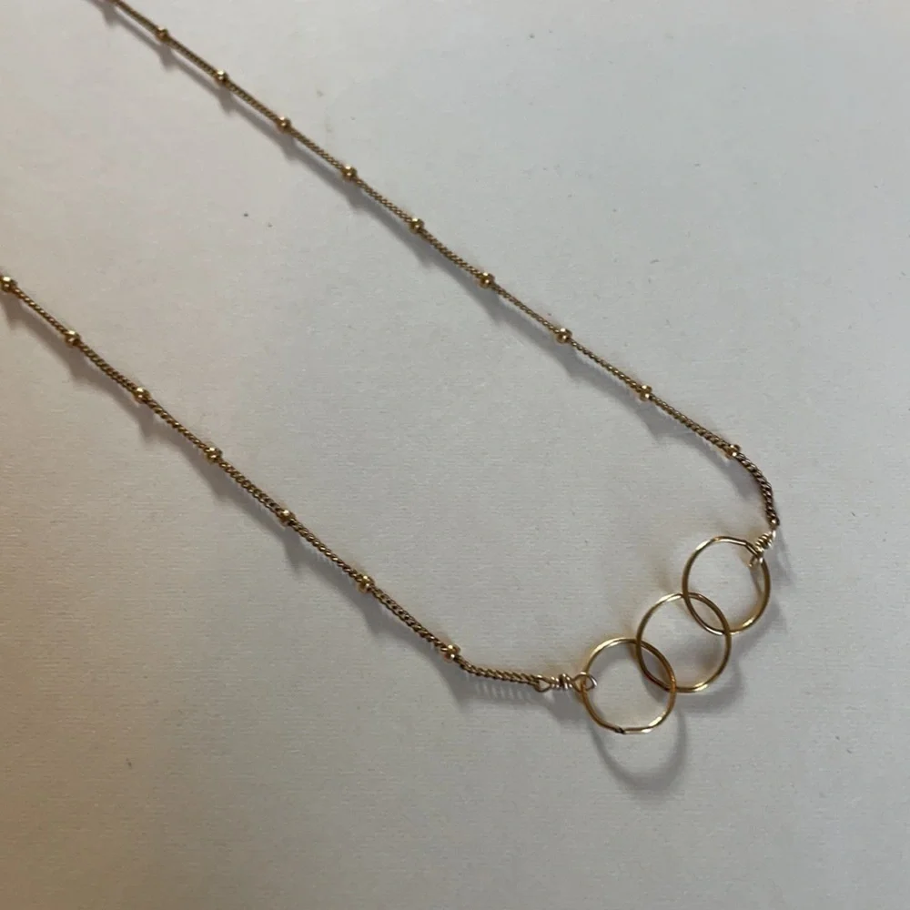 Gold Three Circle Necklace